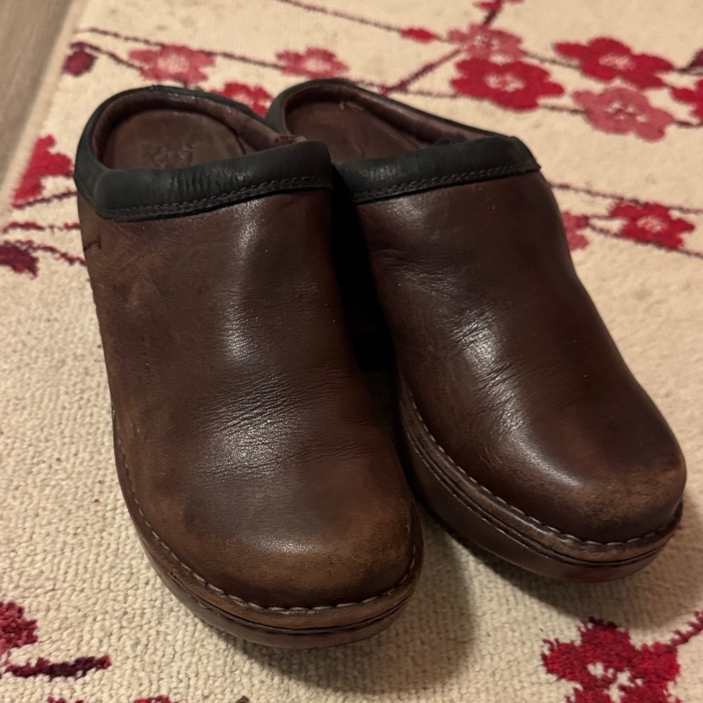 Ariat Brown Leather Women's Slip-On Clogs